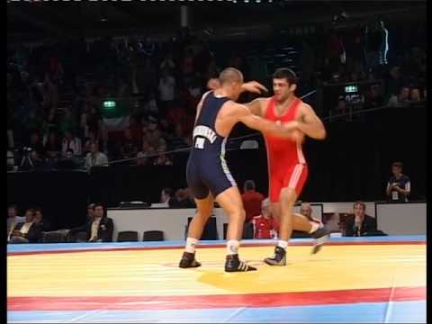 WC-2009 / Shalva Gadabadze (AZE) - Damian Janikowski (POL) GR 84 kg 1/8 final