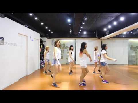 hello venus-wiggle wiggle dance cover