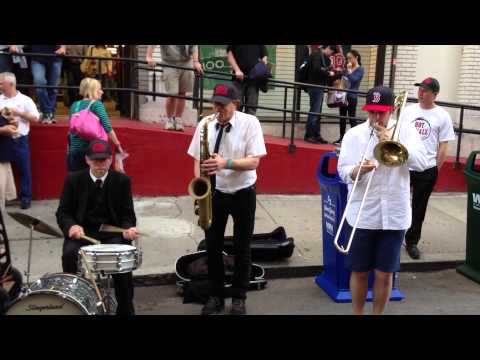 Hot Tamale Brass Band - When The Saints Go Marching In Live at Fenway