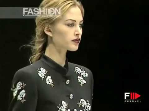 "Rocco Barocco" Autumn Winter 1998 1999 Milan 3 of 8 pret a porter woman by FashionChannel