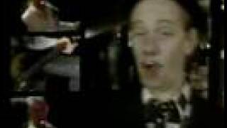 ~JOE JACKSON~ I'M THE MAN! IS SHE REALLY GOING OUT WITH HIM?