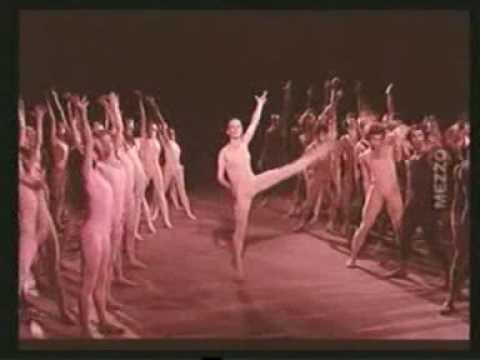 Igor Stravinsky - Le Sacre du Printemps (Le Sacrifice: Danse Sacrale)