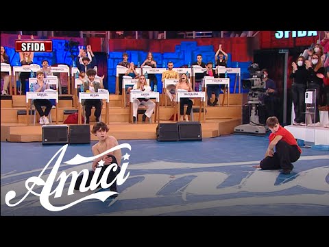 Amici 22 - Samu e Paky - LoveStoned/I think She knows - Sfida