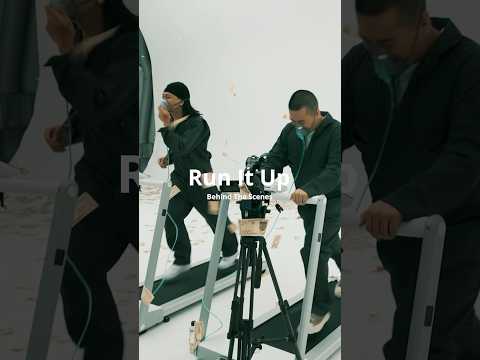 ¥ellow Bucks - Run It Up (feat. @BenjazzyOfficial) Behind The Scenes Out Now 🏃‍♂️#RunItUp