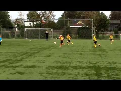 Ter Leede E2- Rijnsburgse Boys E3 3-1 (VRS 9 vs 9) 17 sep '15