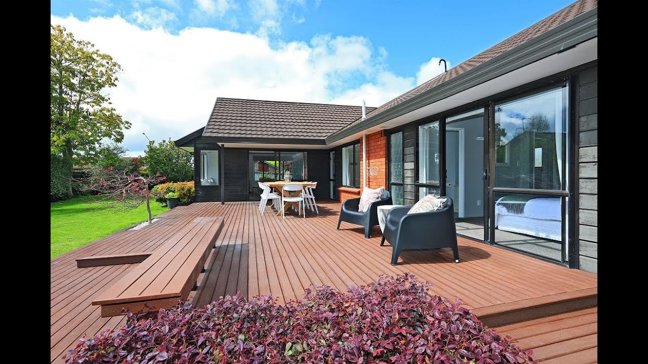 Right Up Your Alley - What A Super Spot