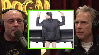 Download lagu Joe Rogan: Zelensky's playing piano with his P*nis is BULLS***! mp3 Download lagu Joe Rogan: Zelensky's playing piano with his P*nis is BULLS***! mp3