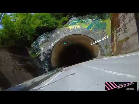 touring while listening to yonayona journey