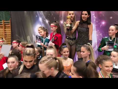 2022.10.22. Fireballs, Girls nagyformáció, Főnix SE, Veszprém, 1. hely