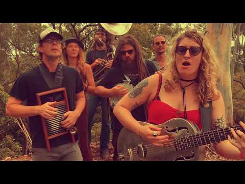 The Long Johns - Clubfootin Live in the bush