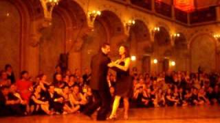 Maria Belén Giachello and Diego Riemer are dancing on TangoAmadeus in Wien - 2011-05-07 - 2