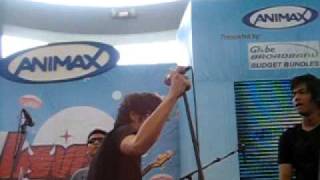 Callalily-Live performance of "take my hand"