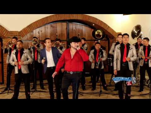 Lenin Ramirez Ft. Bocho Ramos Ft. Banda La Conquista - No Me Awito (En Vivo 2017)
