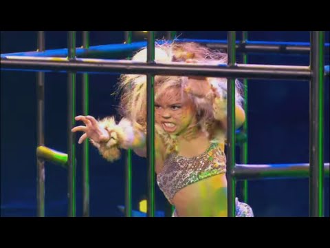 Abby's Ultimate Dance Competition - Asia Monet Ray Solo "Lion" (S1E9)