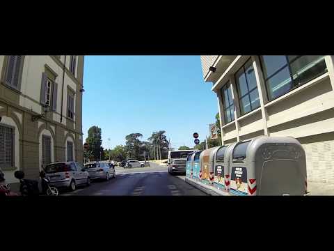 Scooter follia ciclabile Ponte alla Vittoria Firenze