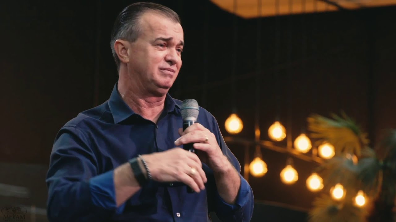 Luiz Hermínio | A Igreja Relevante no Meio do Caos [Café com Pastores]