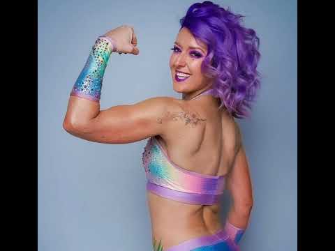 Ray Lyn RISE Theme 'Wrecking Ball (Caked Up Remix)'