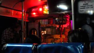 preview picture of video 'Partybus. Прочувствуйте атмосферу местных автобусов. Шри-Ланка.'