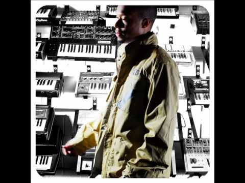 Black Milk ft. Phat Kat - Look At Us Now.mp4