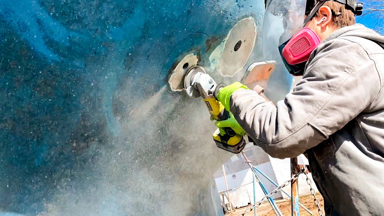 Fiberglassing fun!