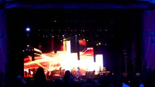 Jay-Z - Is That Yo Bitch (Live) - Wireless Festival 4 July 2010