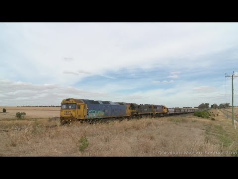 Broad Gauge Grain Train With G527 X43 XR557 - PoathTV Australian Railways