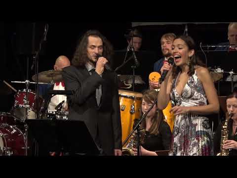 Moravia Big Band - Santa Claus Is Comming To Town