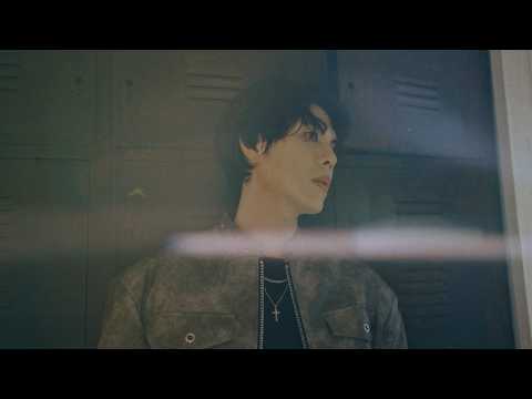 KISU - 'C'Est La Vie'('SIDE B' Vol. 5) Visualizer