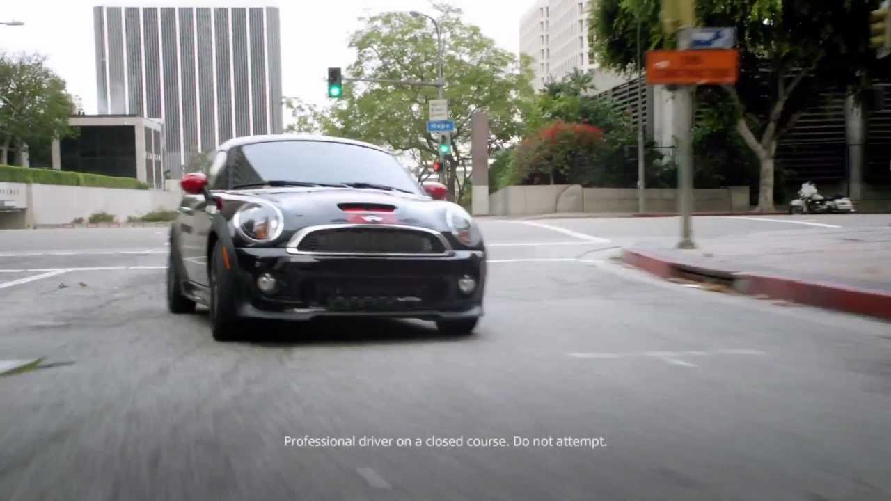 MINI Coupé Commercial (December 2011)