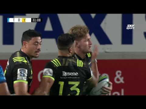 Hurricanes v Blues Round 13 2019