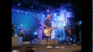 Rowwen Hezé - Twieje Wurd - Podiumpop - 25 juni 2010 Boekel   (nr4)