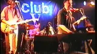 Tom Robinson - Never Gonna Fall In Love Again