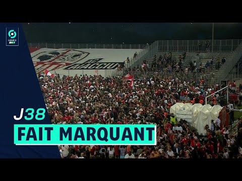 La liesse à François Coty où Ajaccio s'impose face au TFC et retrouve la L1 Uber Eats 8 ans après !