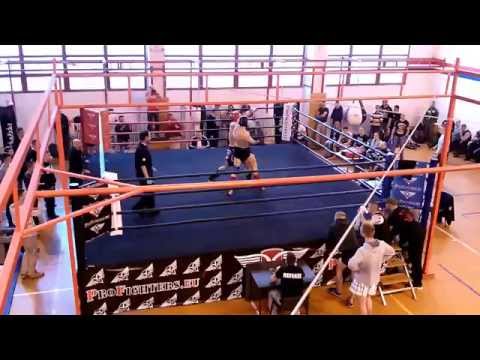 Jakub Hrbáň (Bratislavská boxerňa) druhý zápas - Regard K1 liga 28.3.2015