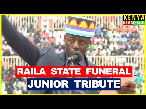 OMAGGIO EMOZIONANTE al figlio Junior di Raila Odinga durante il funerale di stato allo stadio Nyayo