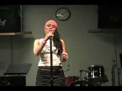 Berklee student Ivana Kotov performing 