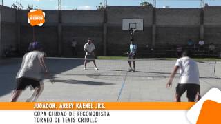 preview picture of video '0250 ANGEL GONZALEZ Y ARLEY KAENEL JR  Copa Ciudad de Reconquista Torneo de Tenis Criollo'