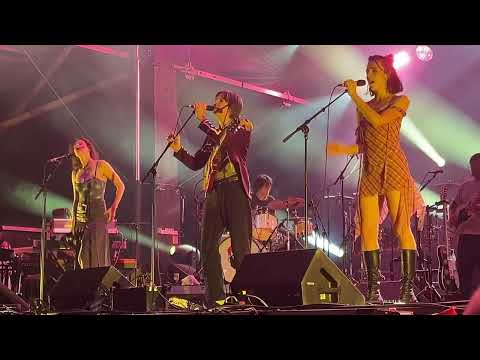 Le Roy, la Rose et le Lou[p] - “Les amants de Pompéi” (8/23/24)