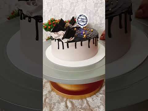 I Tried The Most Viral Chocolate Cake Trends #viralvideo #trending #reels