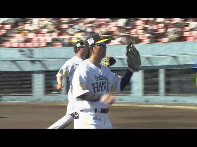 【MBG】レーザービーム!! ホークス・佐藤直樹 ライトからの鋭い返球で追加点を防ぐ!!  2025年2月26日 福岡ソフトバンクホークス 対 ロッテ・ジャイアンツ