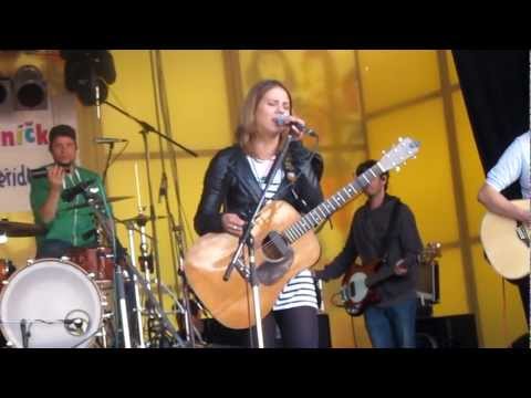 Aneta Langerová Jedináček  Jičín 7.9.2011