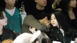 Download lagu SEHUN X  MINA Sweet Interaction in Seoul Fashion Week 2019 mp3 Download lagu SEHUN X  MINA Sweet Interaction in Seoul Fashion Week 2019 mp3