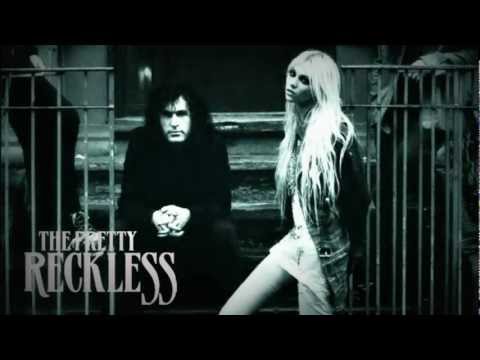 download lagu mp3 mp4 The Pretty Reckless Cold Blooded Karaoke, download mp3 The Pretty Reckless Cold Blooded Karaoke free download mp3, download mp3 The Pretty Reckless Cold Blooded Karaoke