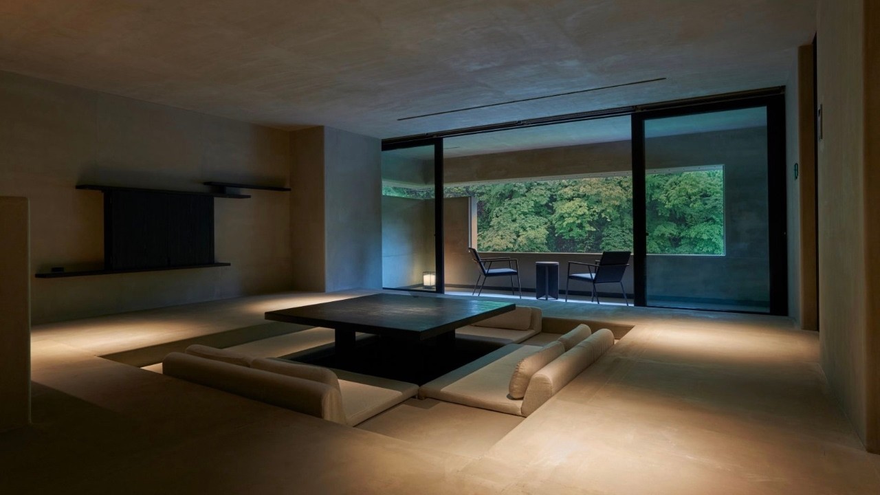 【温泉旅館】花紫｜冬の味覚ズワイ蟹を味わい尽くす