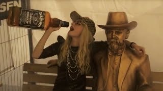 The Asteroid Galaxy Tour - Festival Footage - August 2010