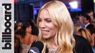 Skylar Grey on Performing &#39;Stan&#39; With Eminem on SNL The Night Before Performing at the 2017 AMAs!