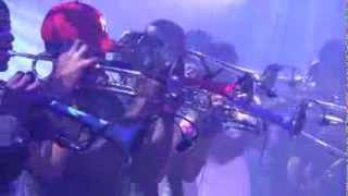 Kelan Philip Cohran & The Hypnotic Brass Ensemble -Cuernavaca (LIVE)