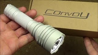 LITNIT White Convoy C8+ Flashlight (KW CULPM1 TG) Review ($30-40) Sweet Budget Thrower 900+M 1200+LM