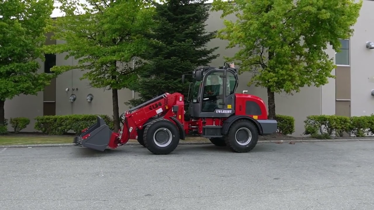 2024 UHI Machinery UWL825HT Telescopic Handler Wheel Loader 5,511lbs. Lift Capacity Cummins Engine