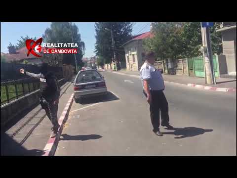 Valiza suspecta Targoviste  Mascații au blocat o strada